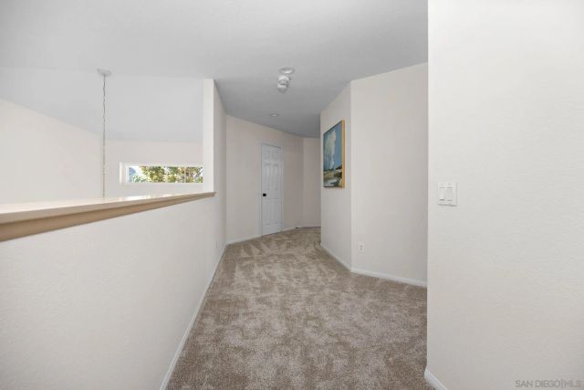 5056 Corte Alacante, Oceanside, CA 92057