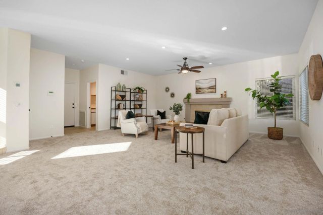 5056 Corte Alacante, Oceanside, CA 92057