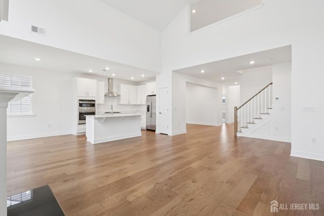 68 Fillmore Drive, Monroe, NJ 08831