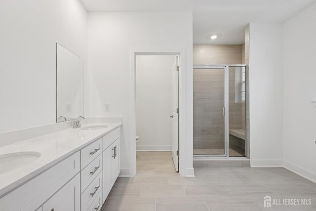 68 Fillmore Drive, Monroe, NJ 08831