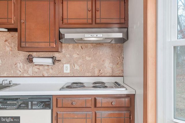 7512 FORRESTER LN, Manassas, VA 20109