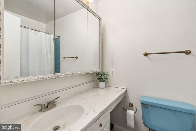 7512 FORRESTER LN, Manassas, VA 20109