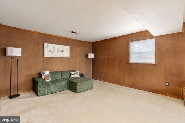 7512 FORRESTER LN, Manassas, VA 20109