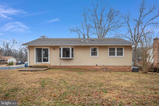 7512 FORRESTER LN, Manassas, VA 20109