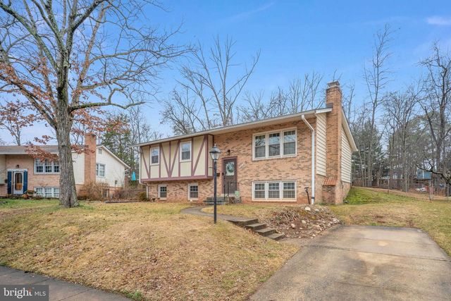 7512 FORRESTER LN, Manassas, VA 20109