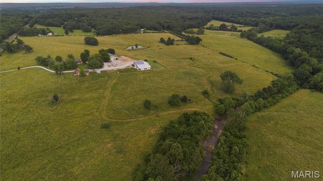 22380 State Route P, St James, MO 65559