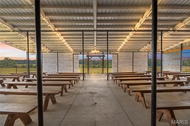 22380 State Route P, St James, MO 65559