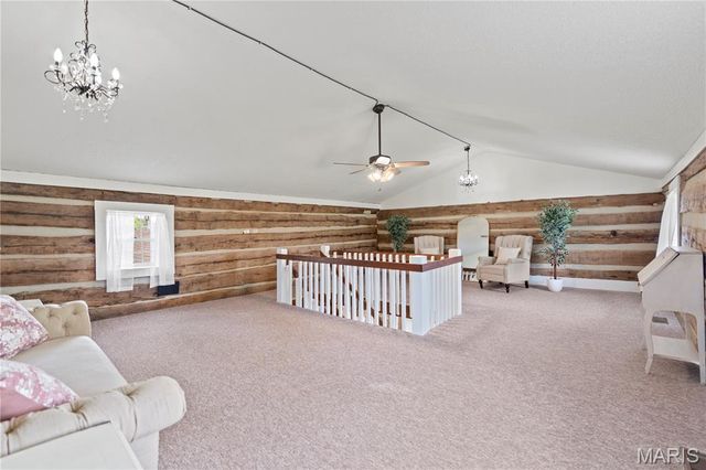 22380 State Route P, St James, MO 65559