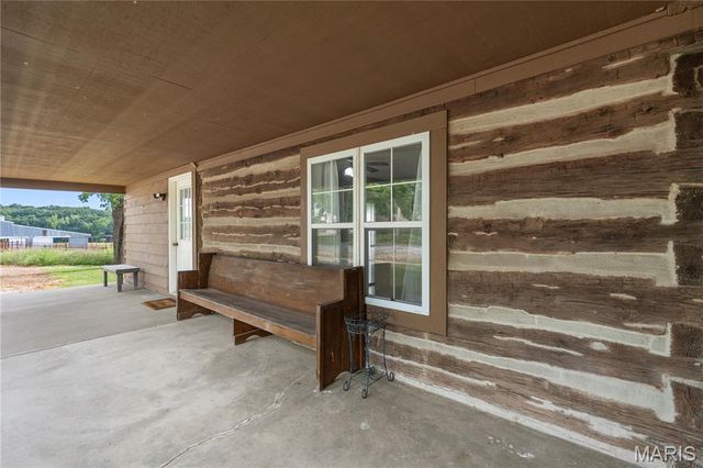 22380 State Route P, St James, MO 65559