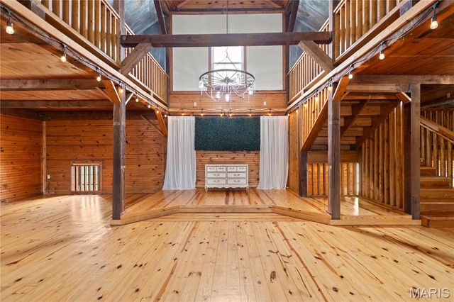 22380 State Route P, St James, MO 65559