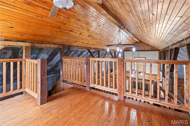 22380 State Route P, St James, MO 65559