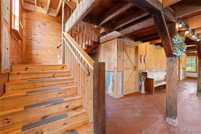 22380 State Route P, St James, MO 65559