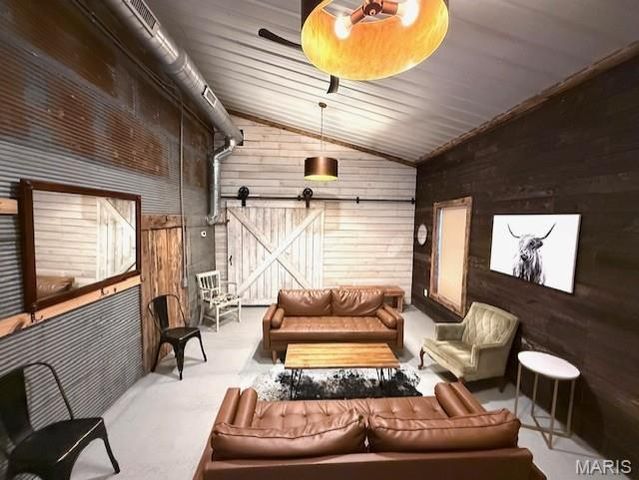 22380 State Route P, St James, MO 65559