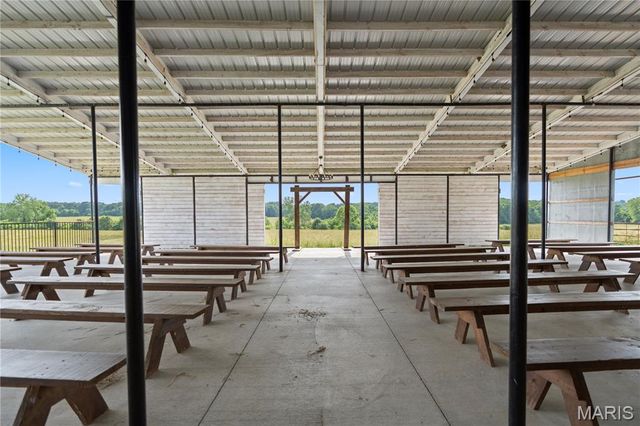 22380 State Route P, St James, MO 65559