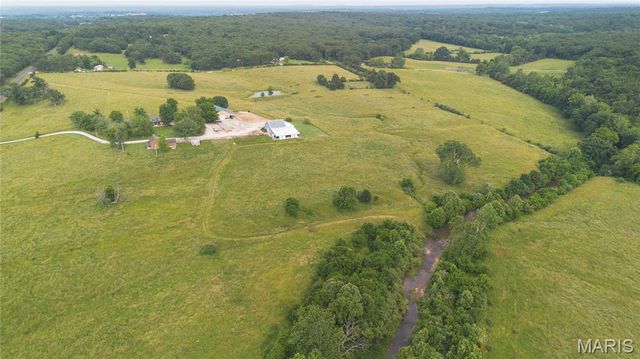 22380 State Route P, St James, MO 65559