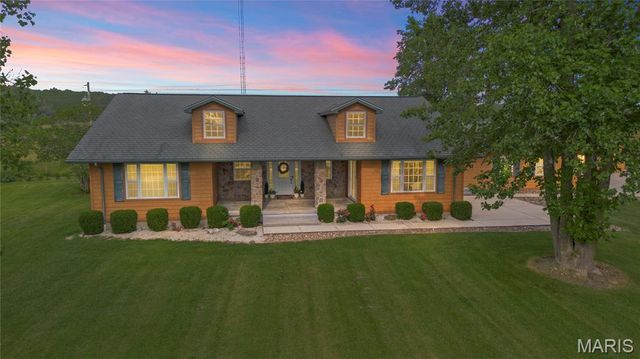 22380 State Route P, St James, MO 65559