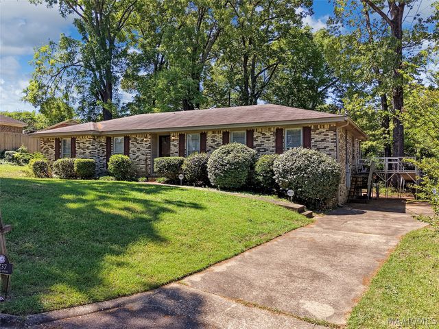 1237 Woodhill Court, Montgomery, AL 36109
