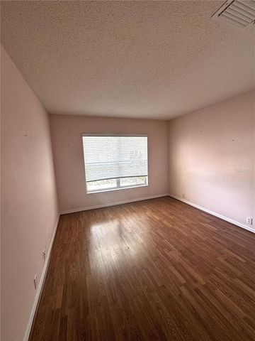 144 COSTA MESA DRIVE, Lady Lake, FL 32159