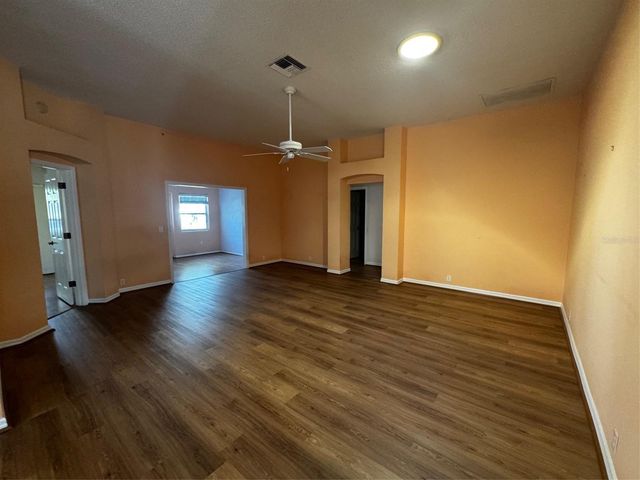 144 COSTA MESA DRIVE, Lady Lake, FL 32159