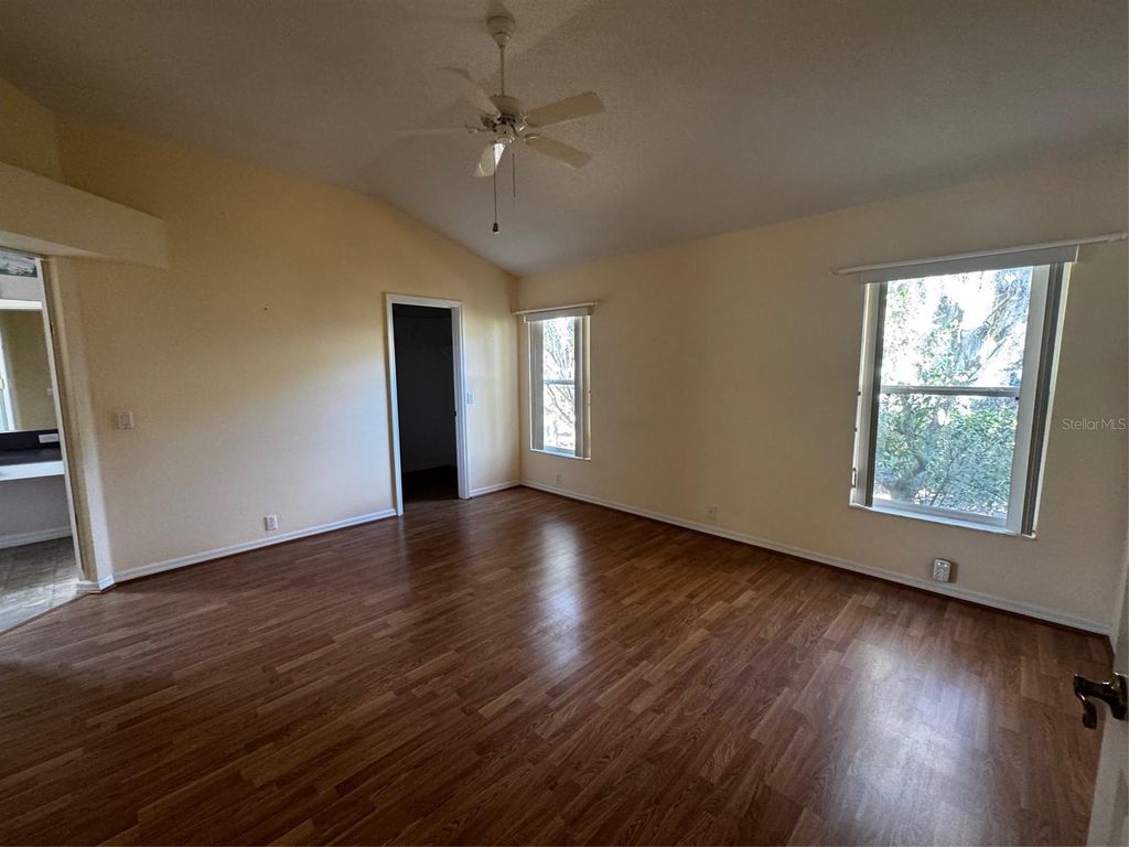 Image 8 of property listing at 144 COSTA MESA DRIVE, Lady Lake, FL 32159