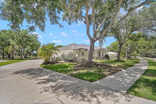 6418 JACKIE LYNN COURT, Sarasota, FL 34241