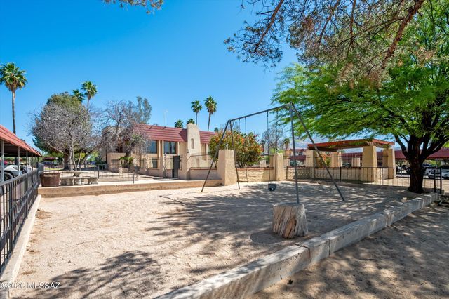 6335 N Barcelona Ln Unit 723, Tucson, AZ 85704