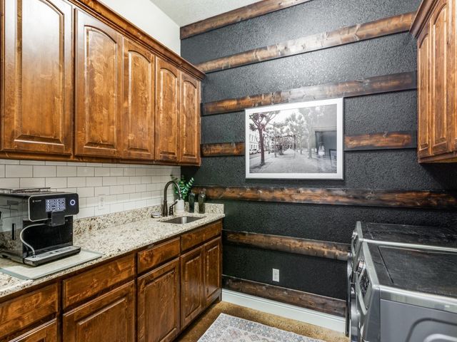 146 Fawna Drive, Azle, TX 76020