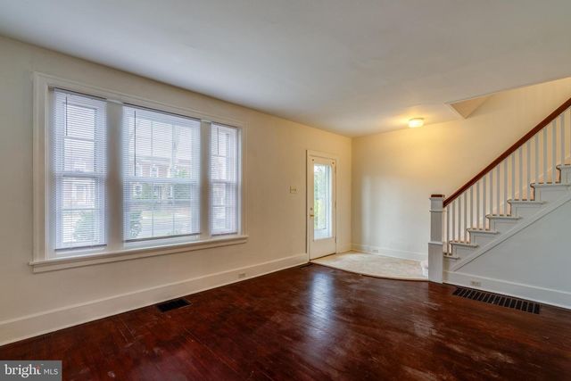 423 SUNSET RD, Reading, PA 19611