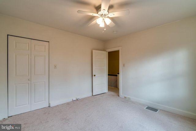 423 SUNSET RD, Reading, PA 19611