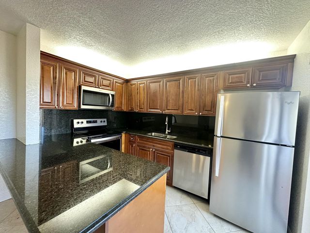 251 Lake Arbor Drive, Palm Springs, FL 33461
