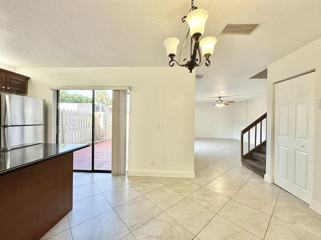 251 Lake Arbor Drive, Palm Springs, FL 33461
