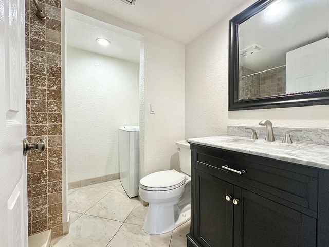 251 Lake Arbor Drive, Palm Springs, FL 33461
