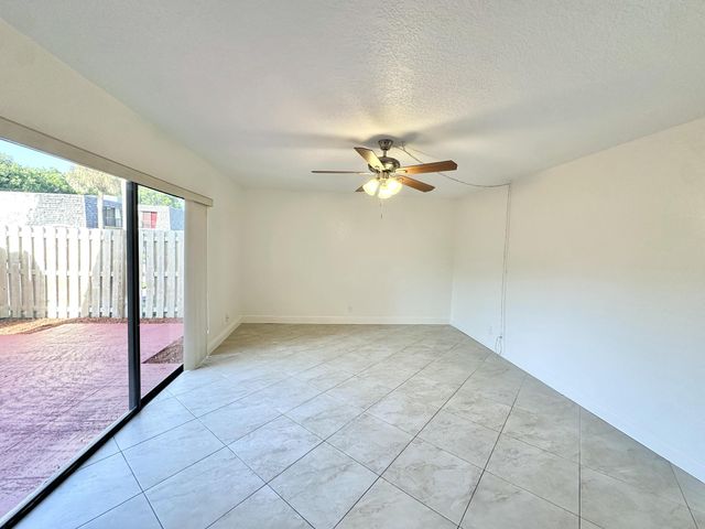 251 Lake Arbor Drive, Palm Springs, FL 33461