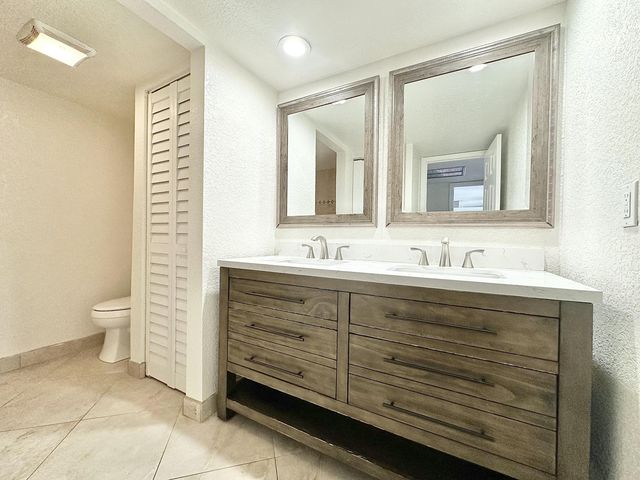 251 Lake Arbor Drive, Palm Springs, FL 33461
