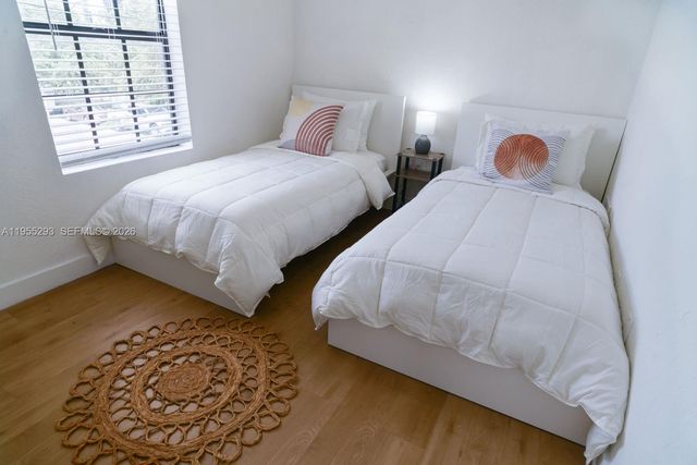 1068 NW 5th St, Miami, FL 33128