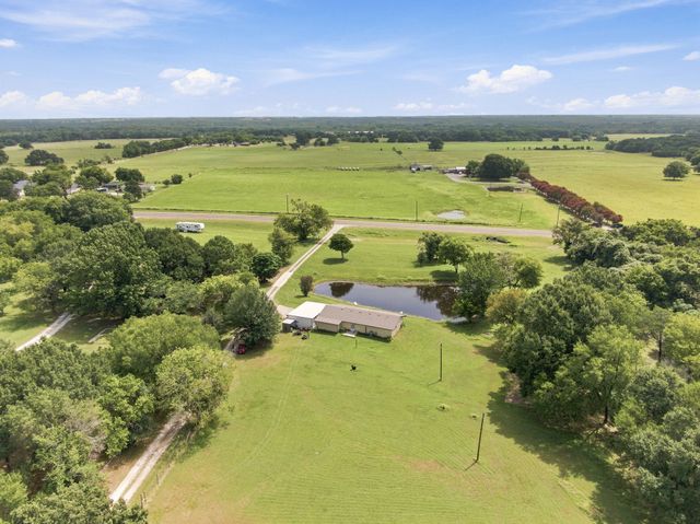 1255 Fm 667, Purdon, TX 76679