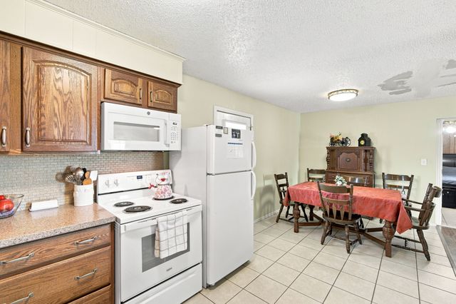 1255 Fm 667, Purdon, TX 76679