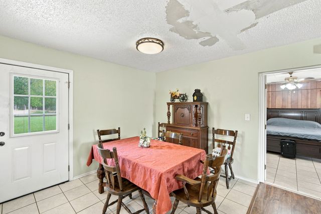 1255 Fm 667, Purdon, TX 76679
