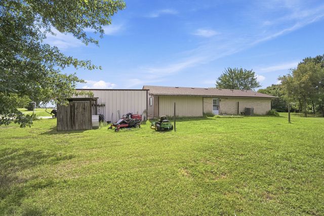 1255 Fm 667, Purdon, TX 76679