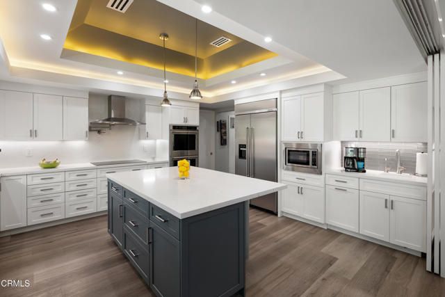 4428 Oakwood Avenue, La Canada Flintridge, CA 91011