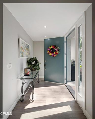 4428 Oakwood Avenue, La Canada Flintridge, CA 91011