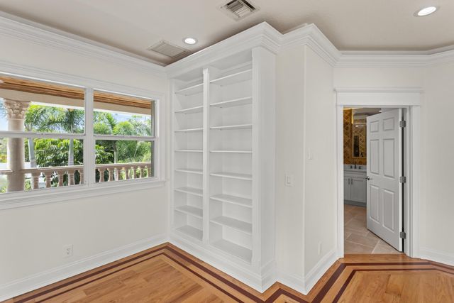 360 Gregory Road, West Palm Beach, FL 33405