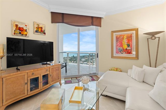 21200 Point Pl 2802, Aventura, FL 33180