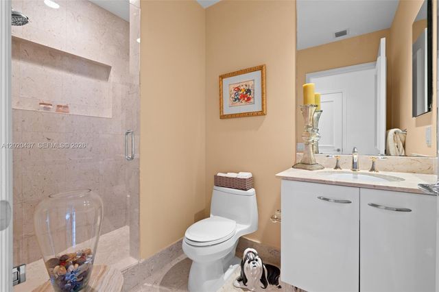 21200 Point Pl 2802, Aventura, FL 33180