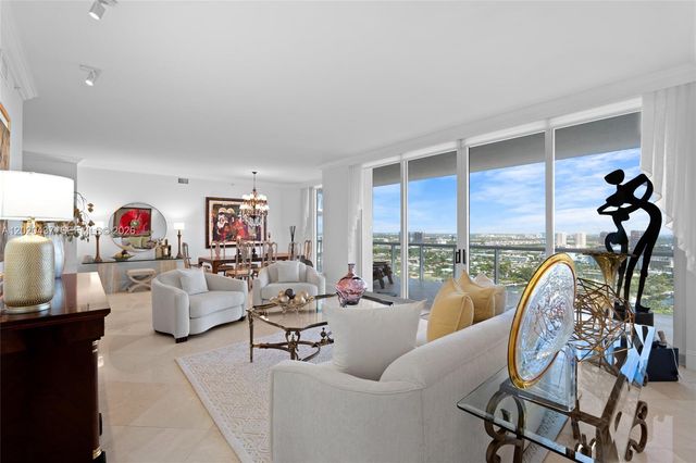 21200 Point Pl 2802, Aventura, FL 33180