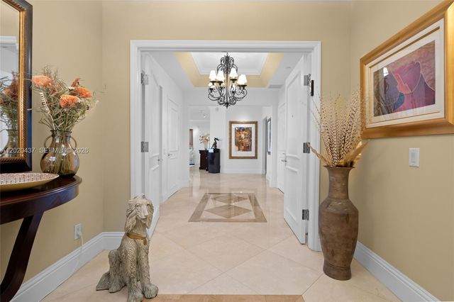 21200 Point Pl 2802, Aventura, FL 33180