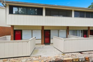 2806 Suncrest Rd Apt 4, Pigeon Forge, TN 37863