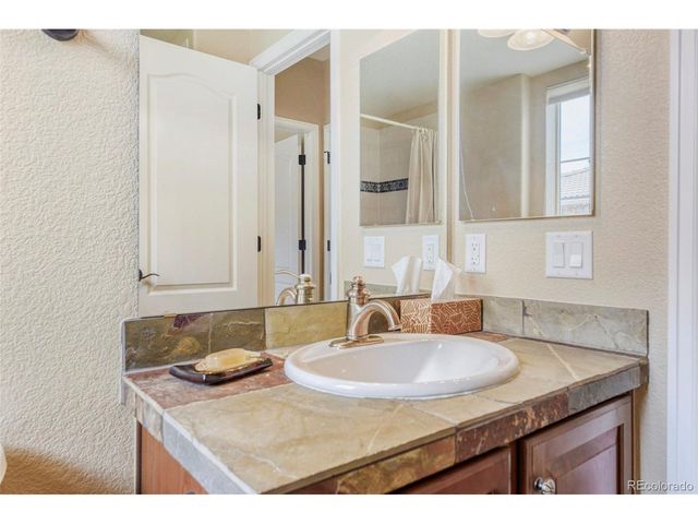 3355 Cascina Cir B, Highlands Ranch, CO 80126