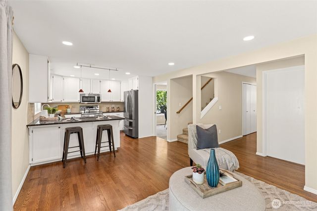 11701 NE 105th Lane, Kirkland, WA 98033