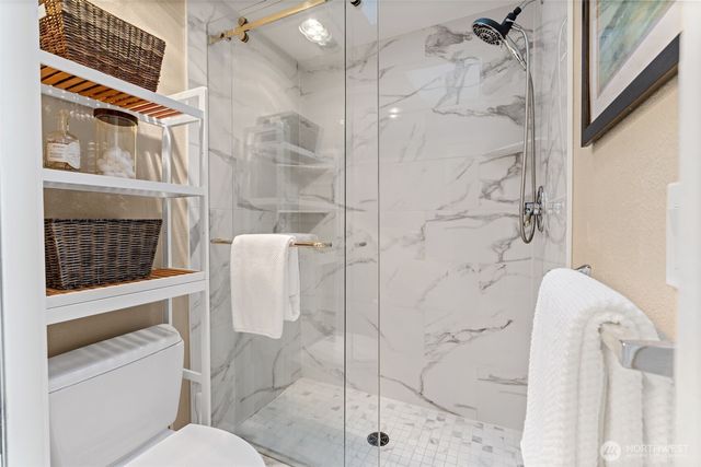 11701 NE 105th Lane, Kirkland, WA 98033